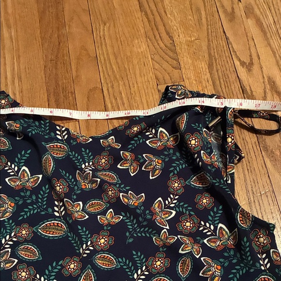 Molly Bracken Navy and Teal Floral Blouse - Picture 8 of 11